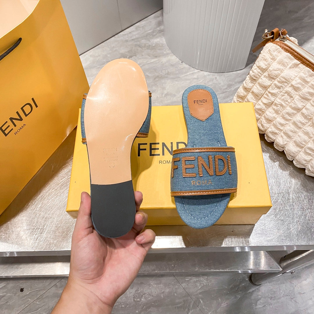 Embroidered Letters Flat Slippers mysite