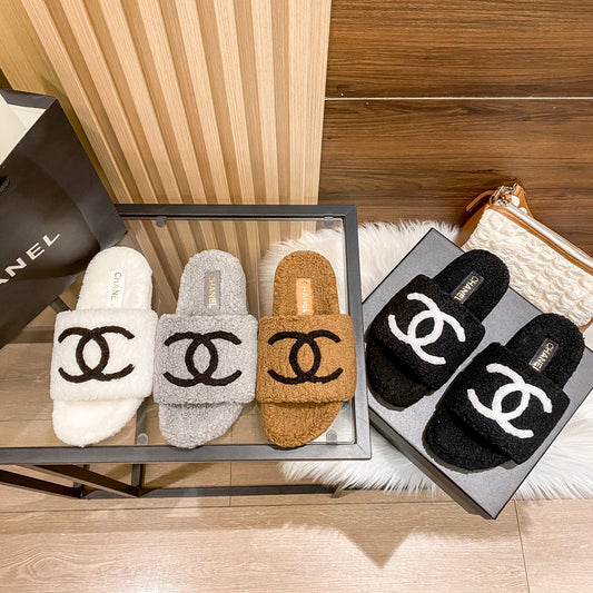 Classic Flat Fur Slippers mysite