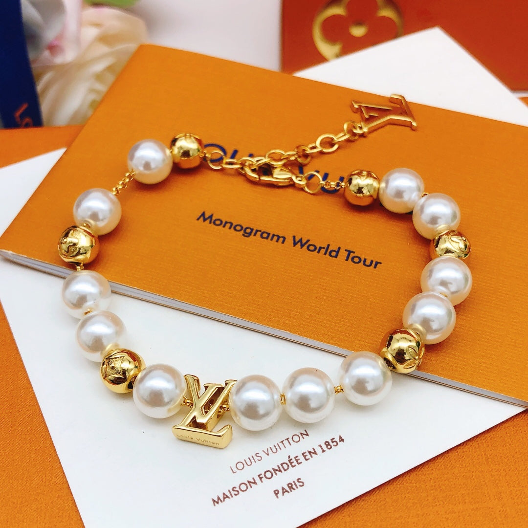 Pearl Metal Ball Bracelet mysite