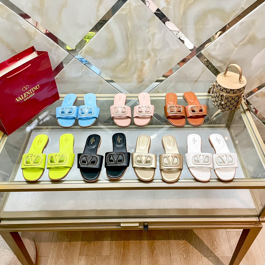 Fashion Logo Flat Slippers mysite