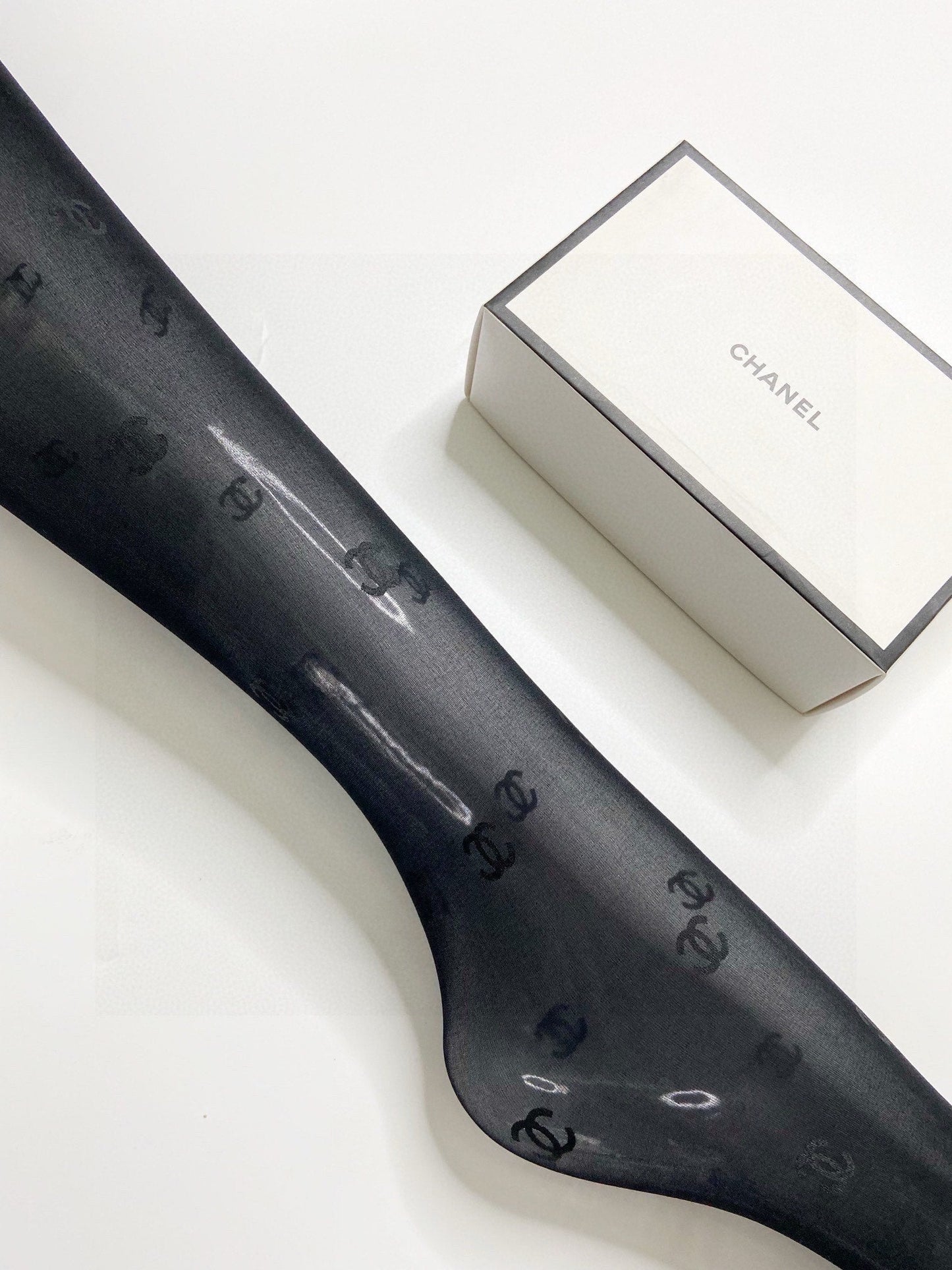 CC SHEER STOCKINGS 184468 (1 BOX) mysite