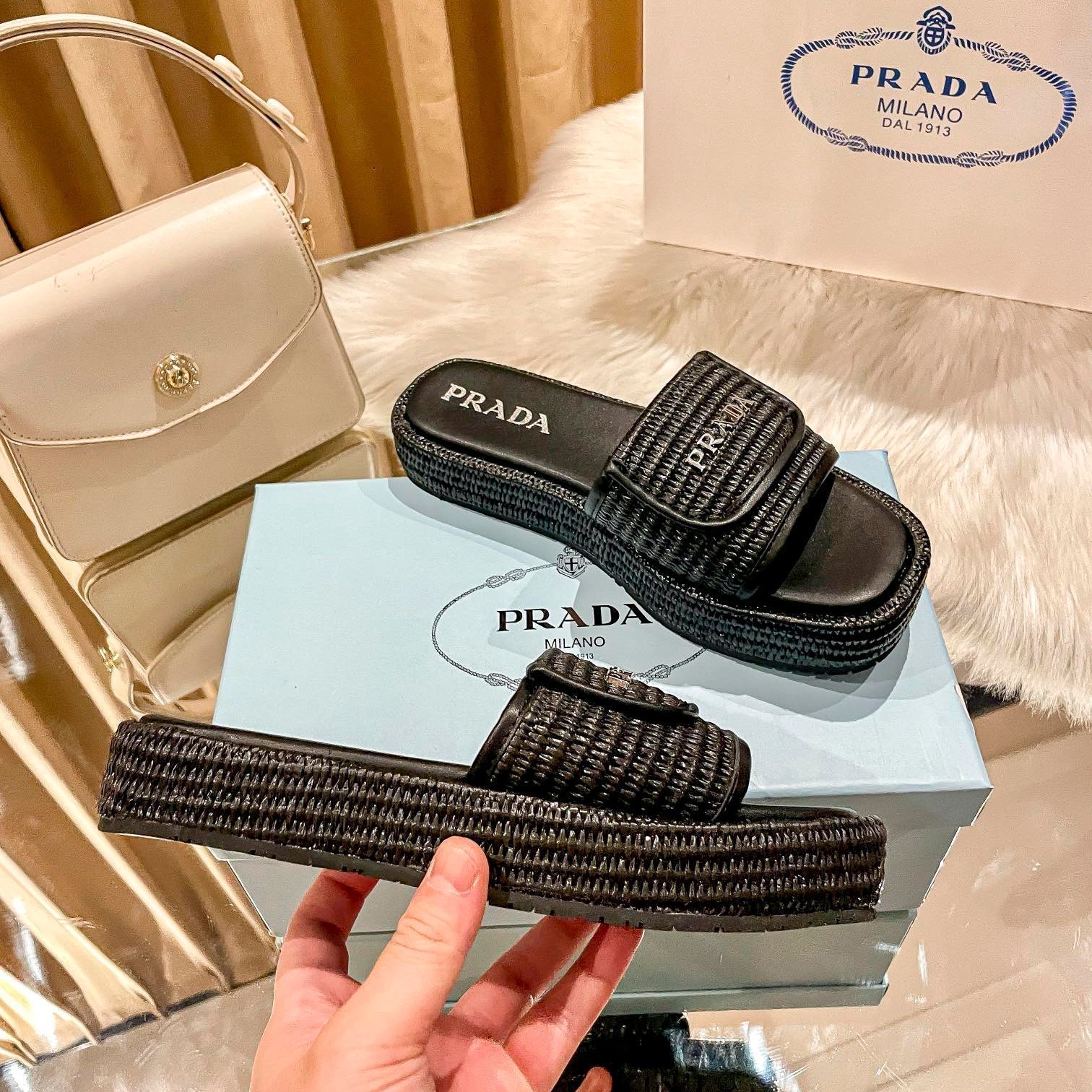 Woven Thick-Soled Slippers mysite