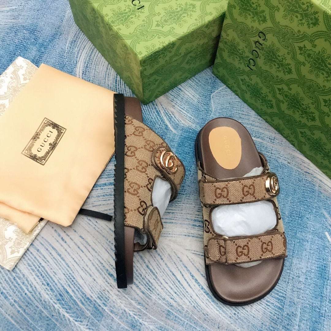 Vintage G Embossed Velcro Sandals mysite