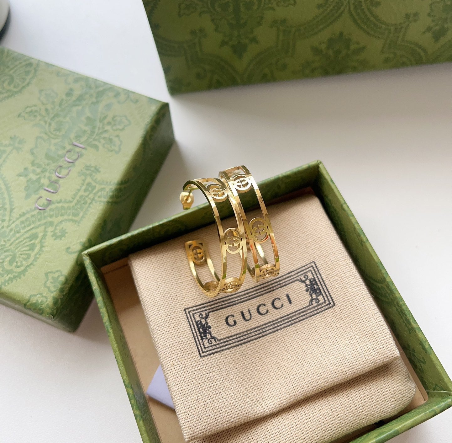 Hollow round earrings mysite