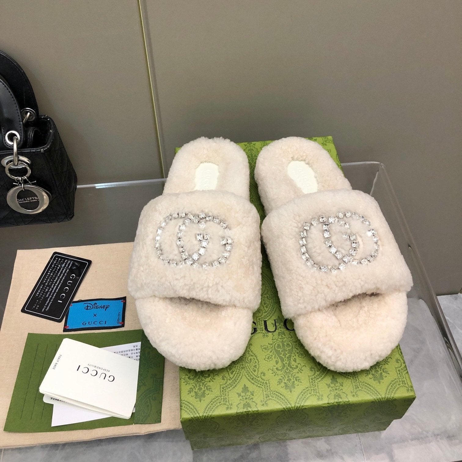 New Rhinestone Wool Slippers mysite
