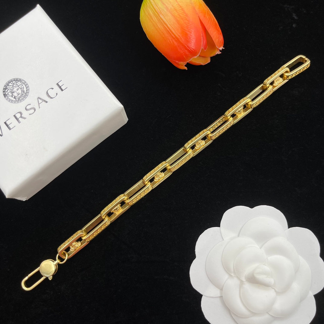 Retro distressed universal bracelet mysite