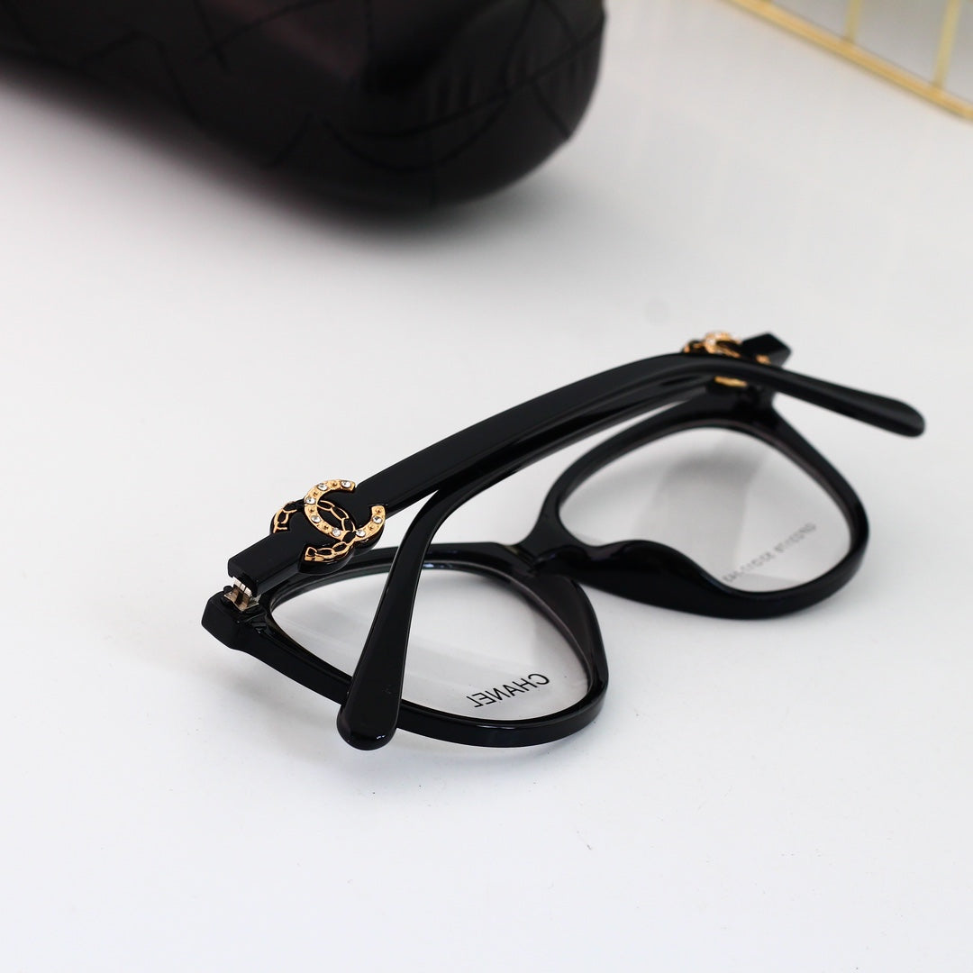 Cat-Eye Diamond Metal Logo Glasses mysite