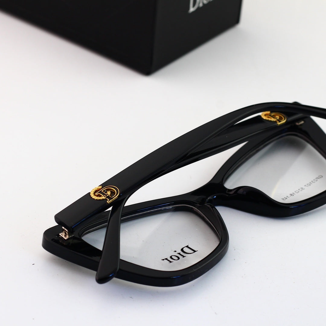 Cat-Eye Fashion Glasses mysite