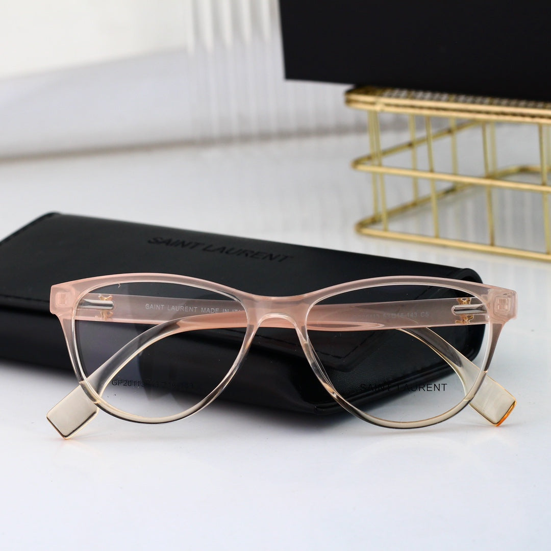 Deluxe New Fashion Logo Glasses-s mysite