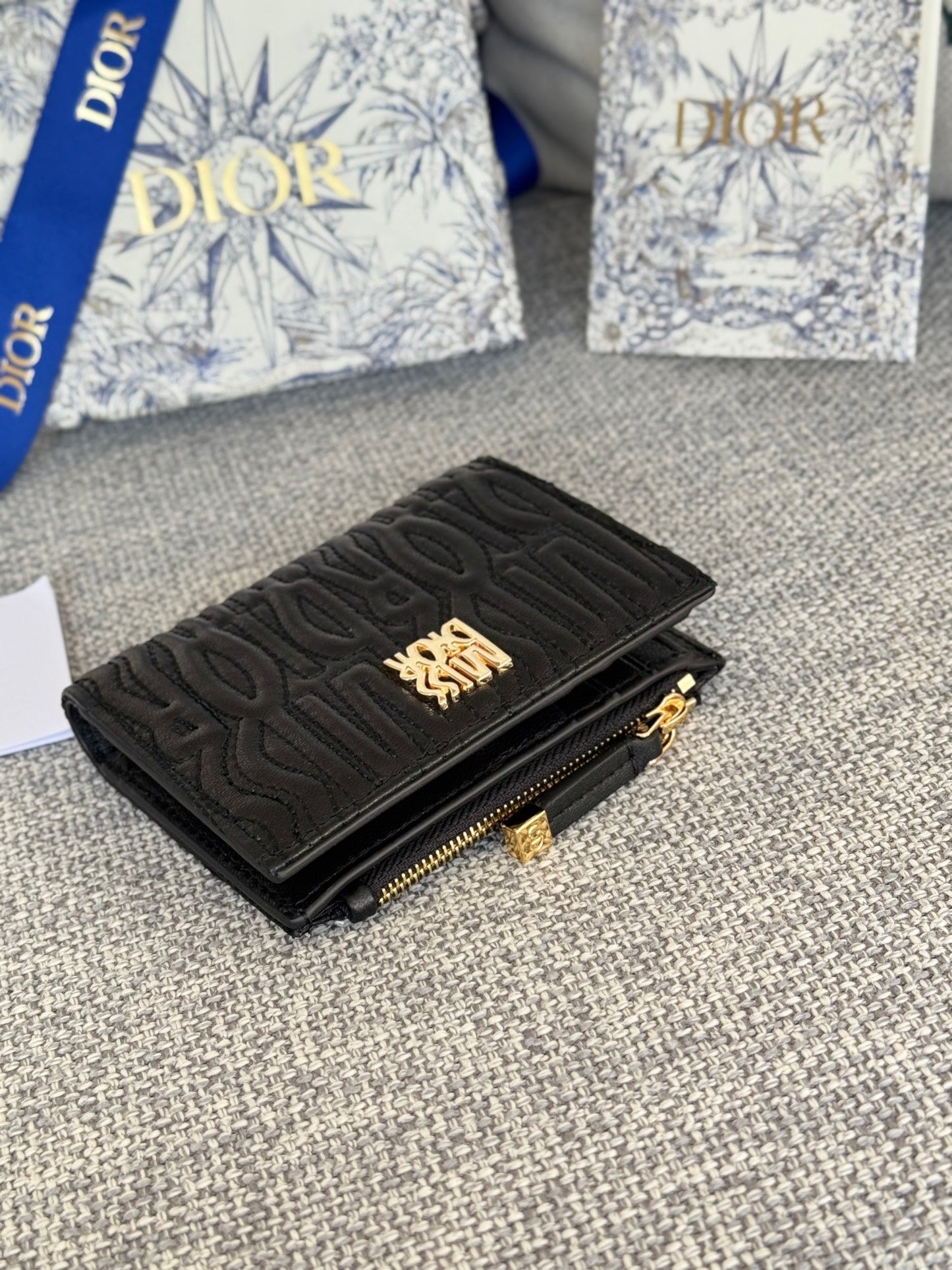 CD Miss Dior Freesia Zipper Wallet Lambskin mysite
