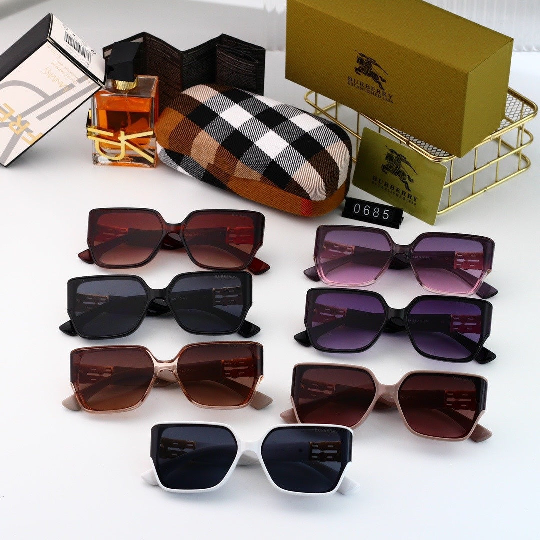 Fashion hot 7 color sunglasses 0685 mysite