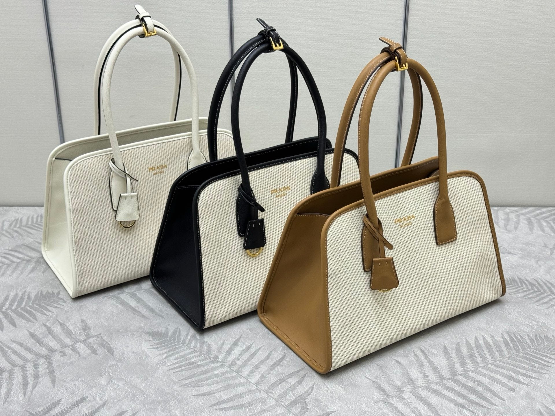 Prada Linen Medium Tote Bag Soft Grain Leather & Canvas mysite