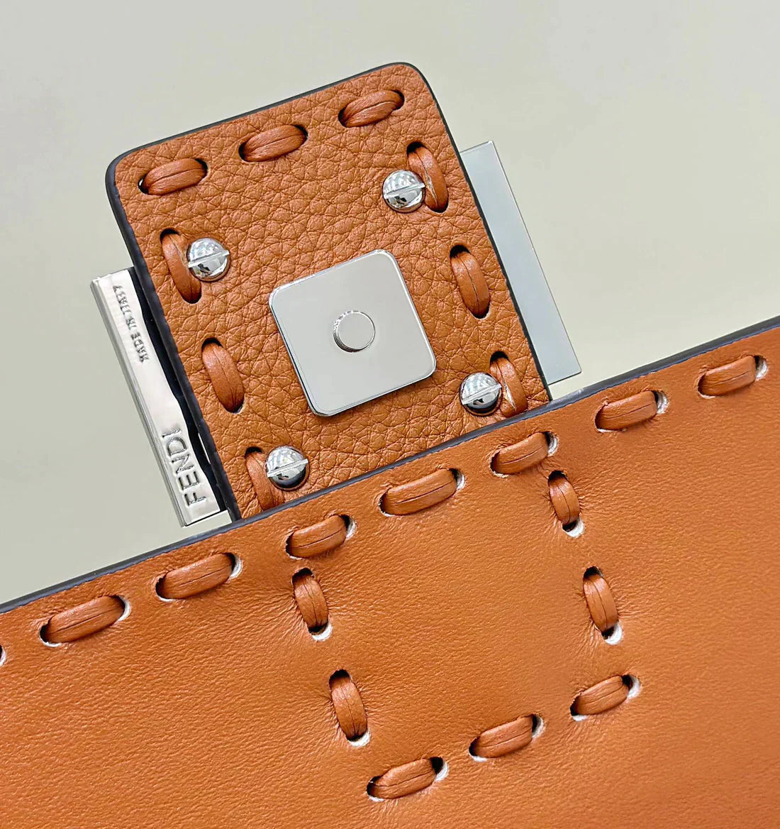 BAGUETTE 27CM TAN CALFSKIN SILVER HARDWARE mysite