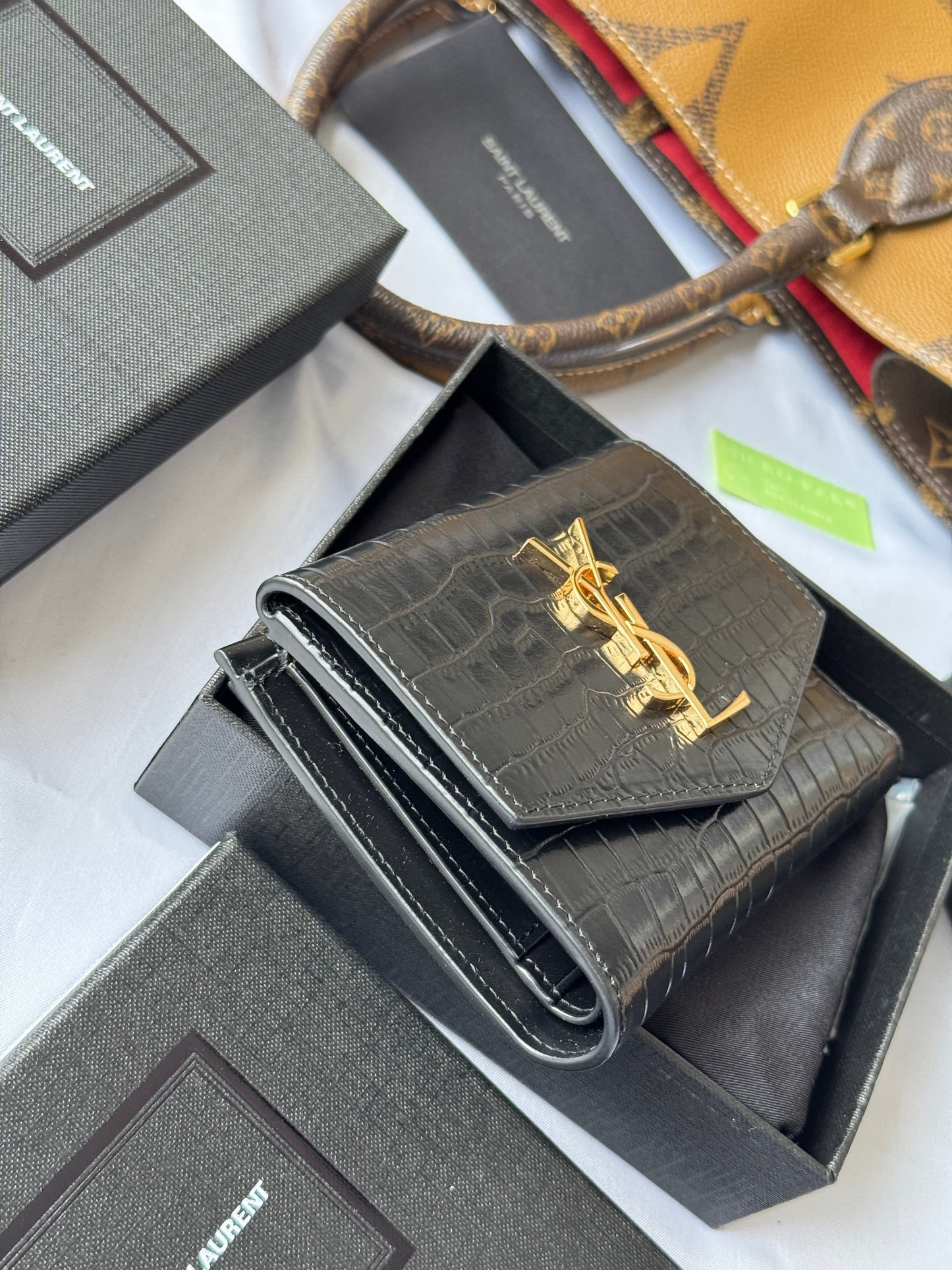 YSL Tri-fold Wallet 12cm Black Gold Alligator leather mysite