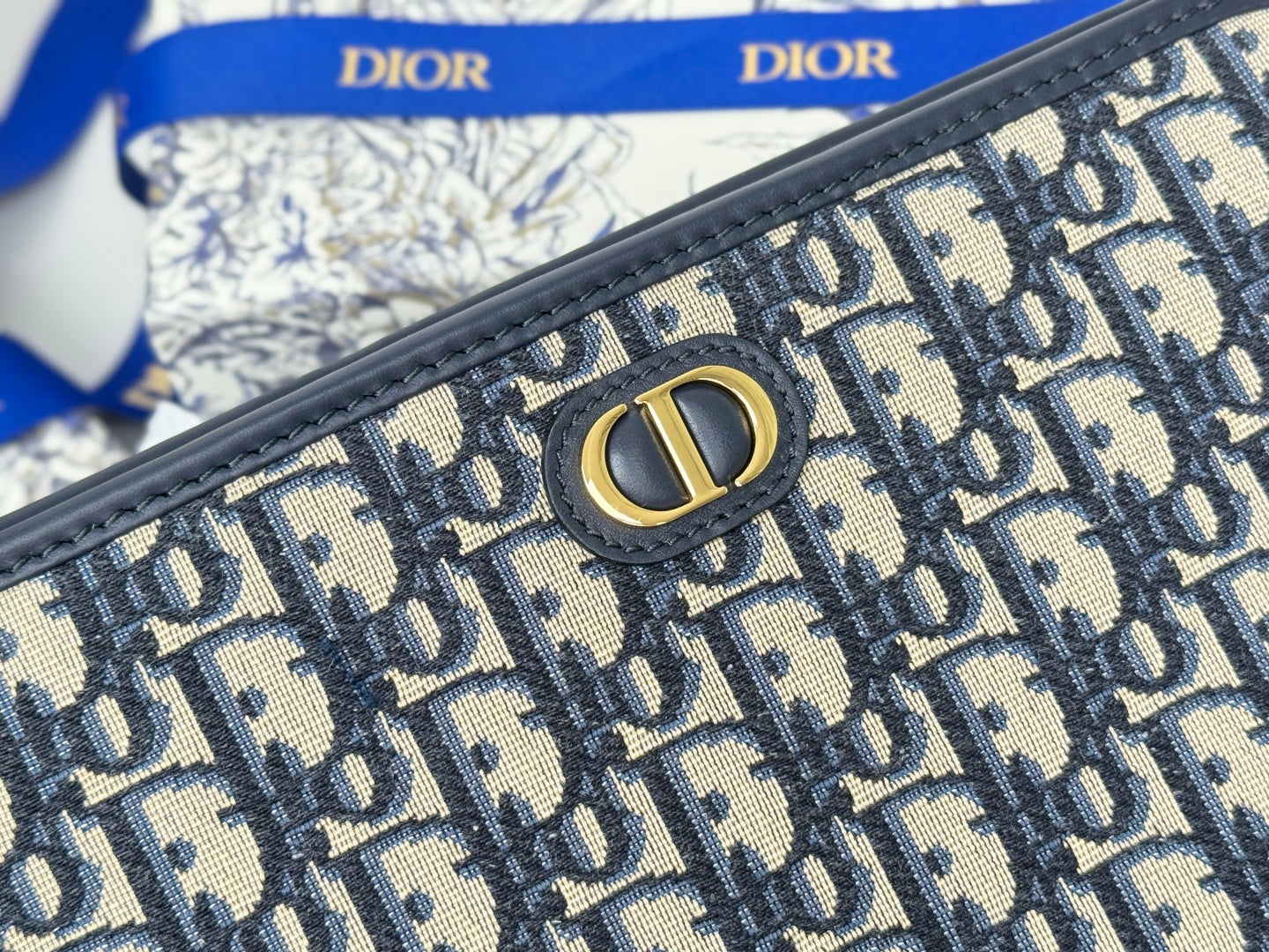 CD 30 Montaigne Dea Pouch 26cm Blue Jacquard  258619 mysite