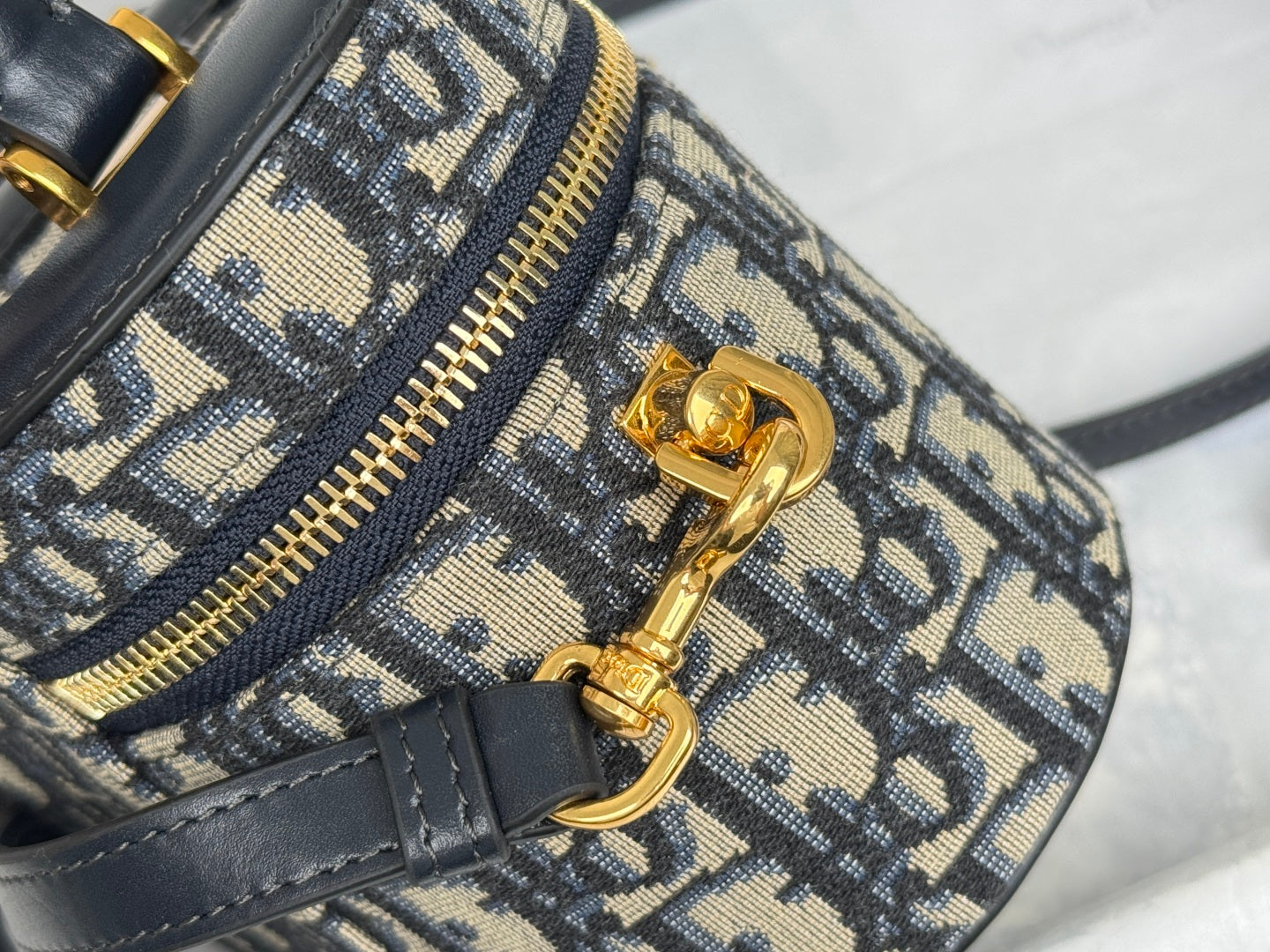 CD  Signature Vanity Case 16cm Blue Jacquard mysite