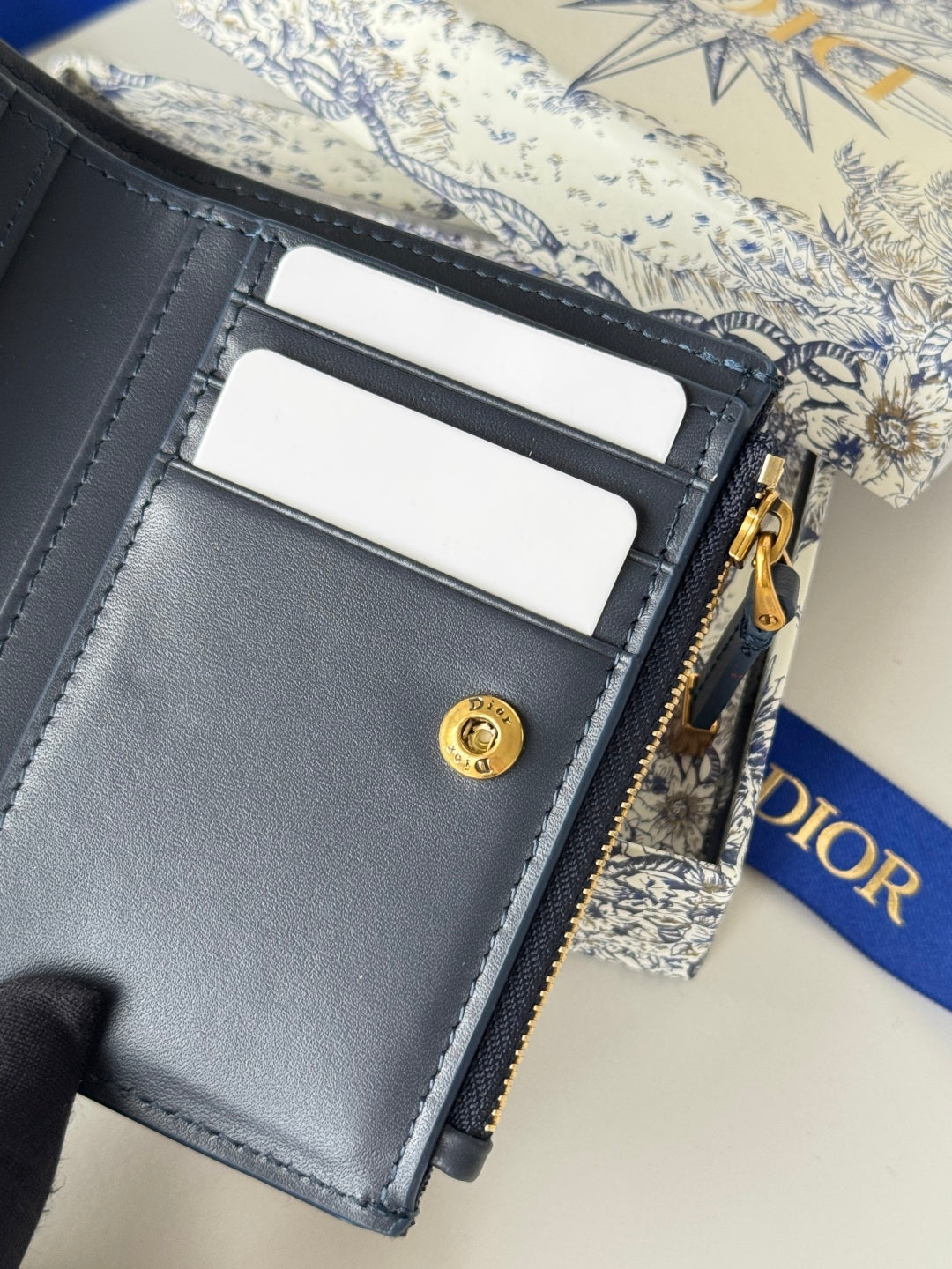 CD 30 Montaigne Dahlia Wallet 12cm Blue Fabric & Calfskin Jacquard mysite