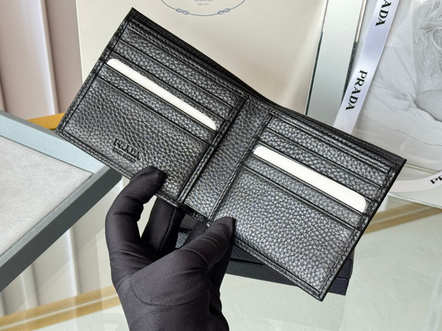 Pra 2M0513 Wallet 11cm Black lychee-grained cowhide HW mysite