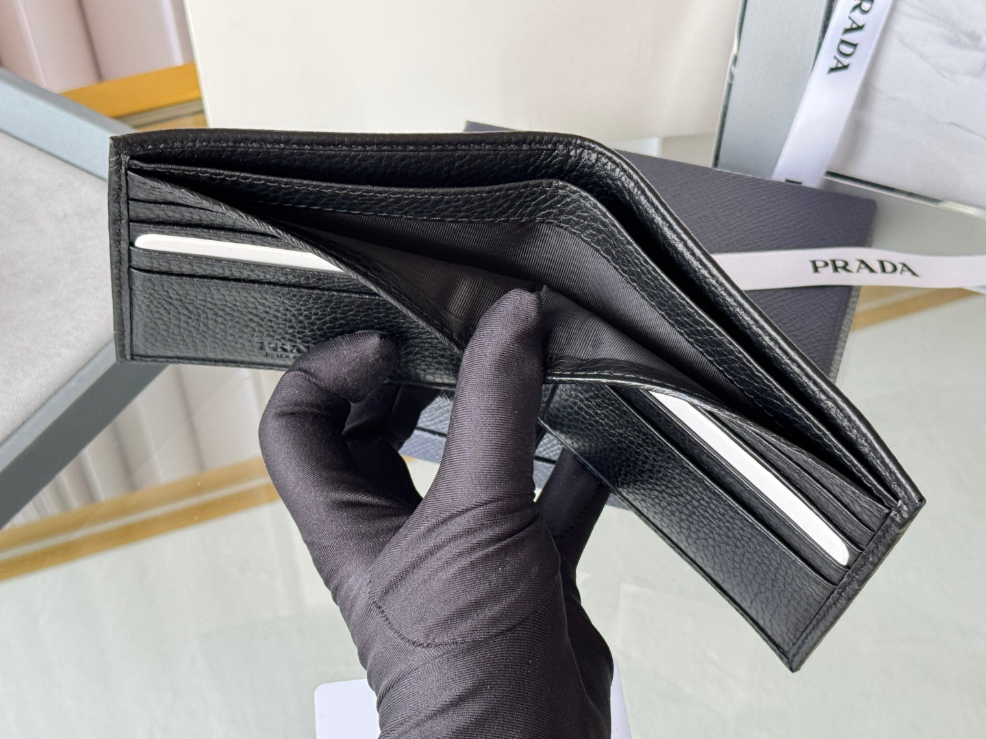 Pra 2M0513 Wallet 11cm Black lychee-grained cowhide HW mysite