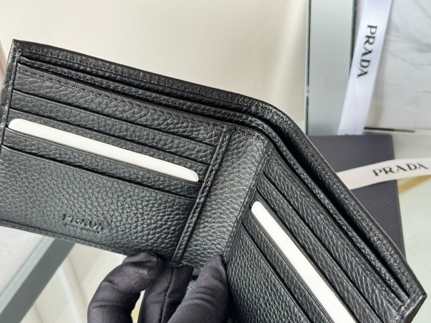 Pra 2M0513 Wallet 11cm Black lychee-grained cowhide HW mysite