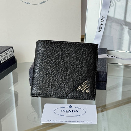 Pra 2M0513 Logo-Stamp Wallet 11cm Black lychee-grained cowhide mysite