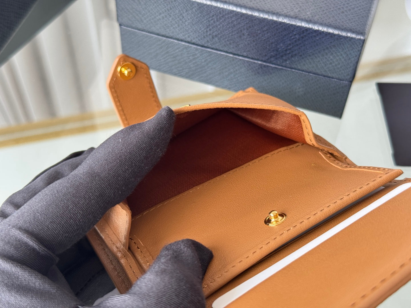 Pra 1MV204 Small Wallet Brown Saffiano & Smooth Leather mysite