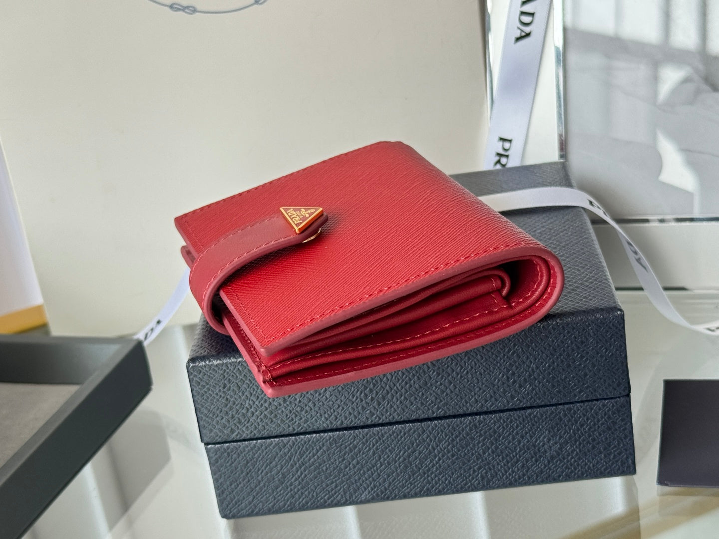 Pra 1MV204 Small Wallet Red Saffiano & Smooth Leather mysite