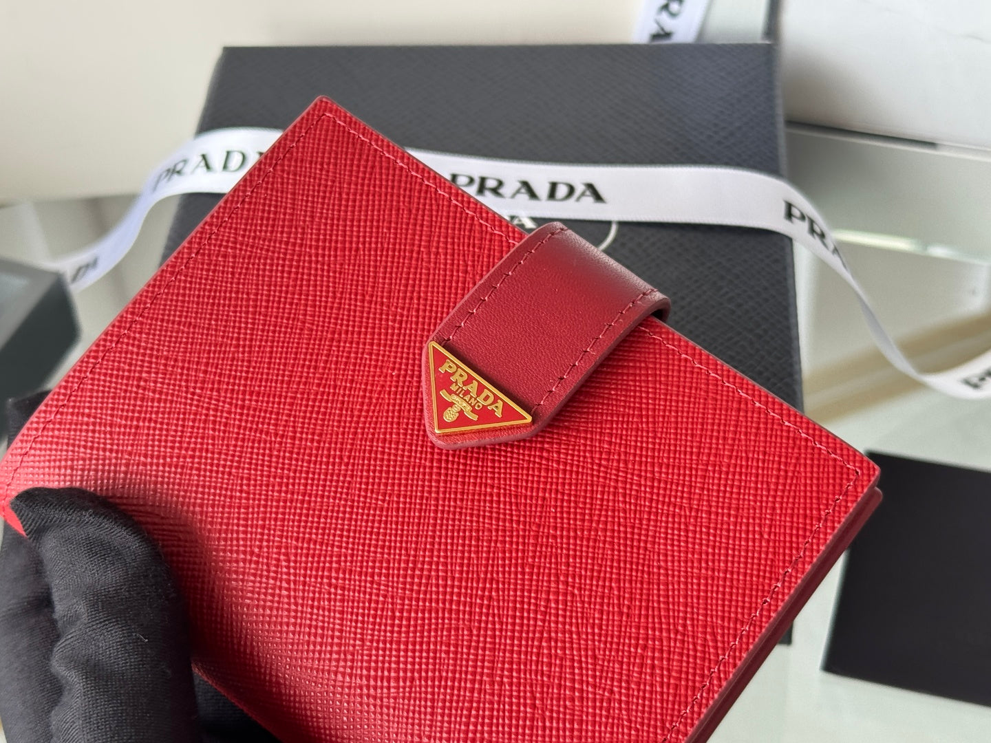 Pra 1MV204 Small Wallet Red Saffiano & Smooth Leather mysite