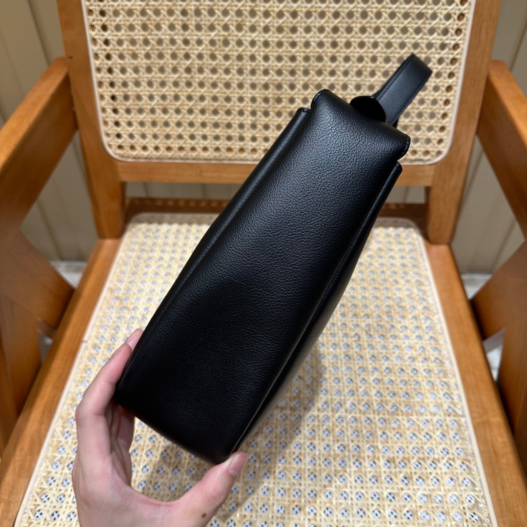 YSL Bag 22cm Black Gold Raffia Cowhide mysite