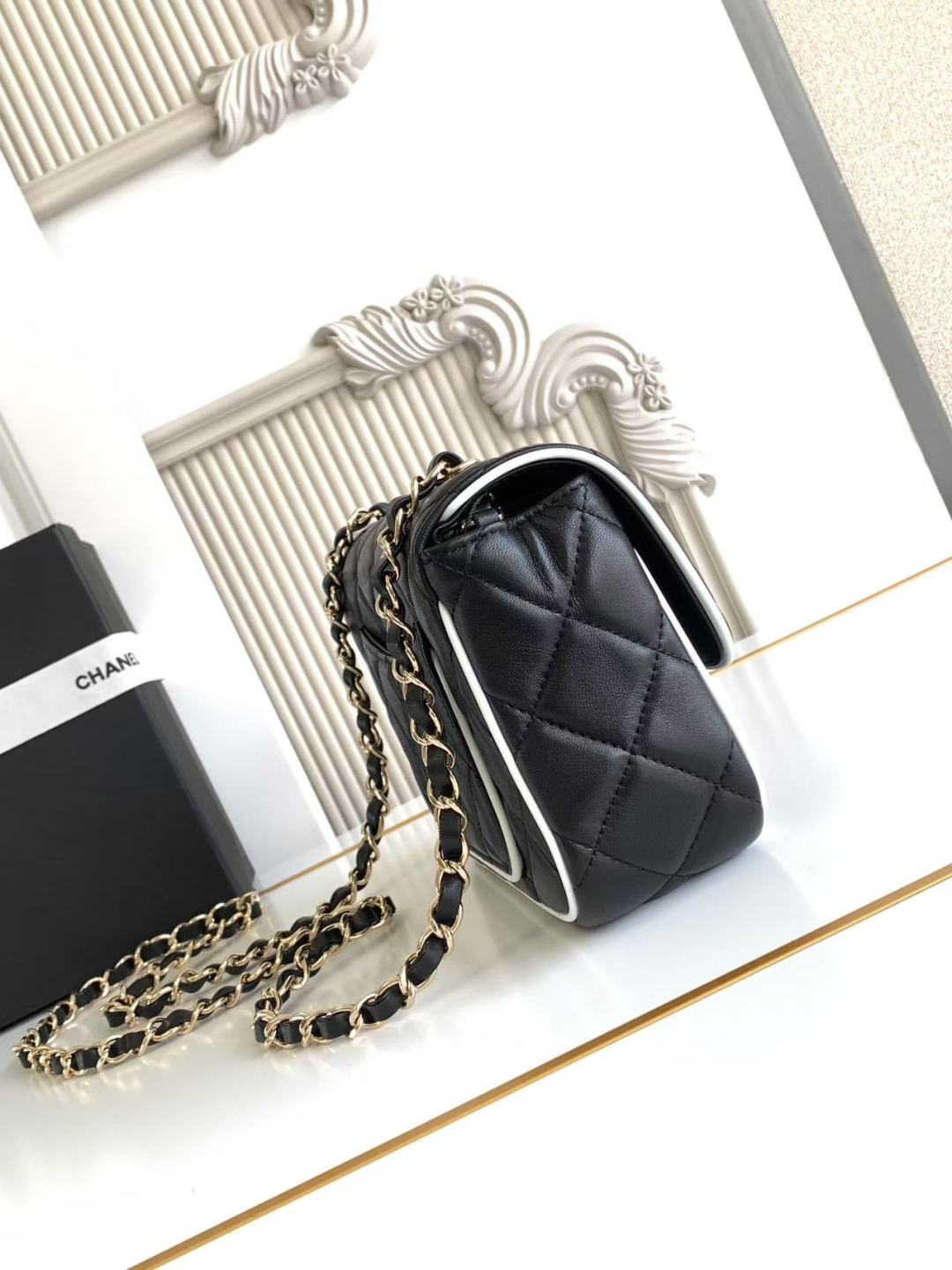 CC 25P Mini Flap Bag 20cm Black White Calfskin mysite