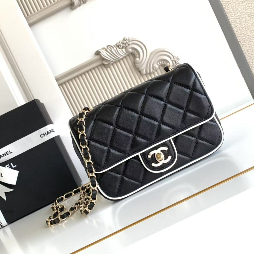 CC 25P Mini Flap Bag 20cm Black White Calfskin mysite