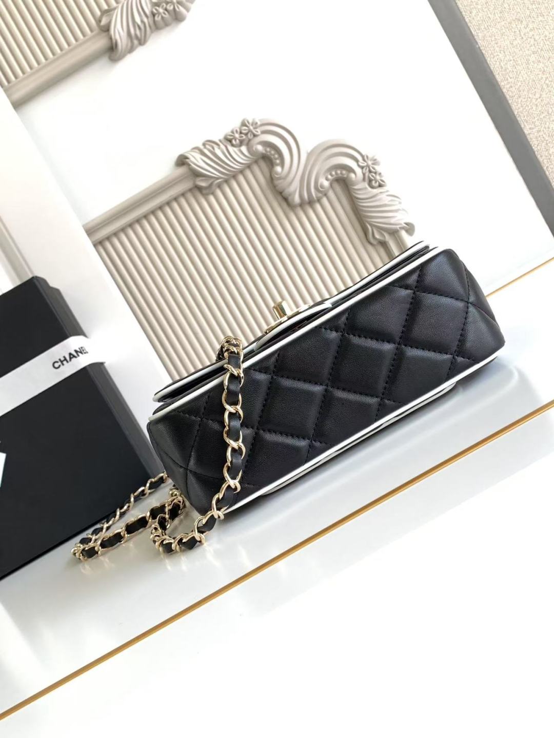 CC 25P Mini Flap Bag 20cm Black White Calfskin mysite