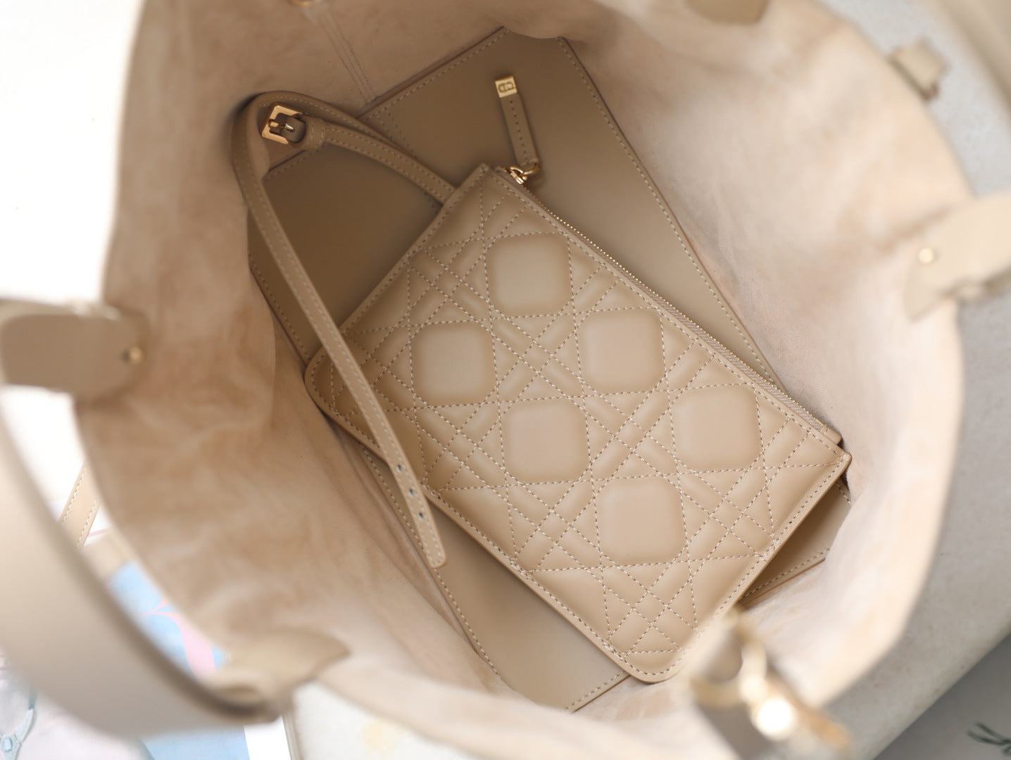 CD Toujours Bag 28.5 Light Beige Calfskin mysite