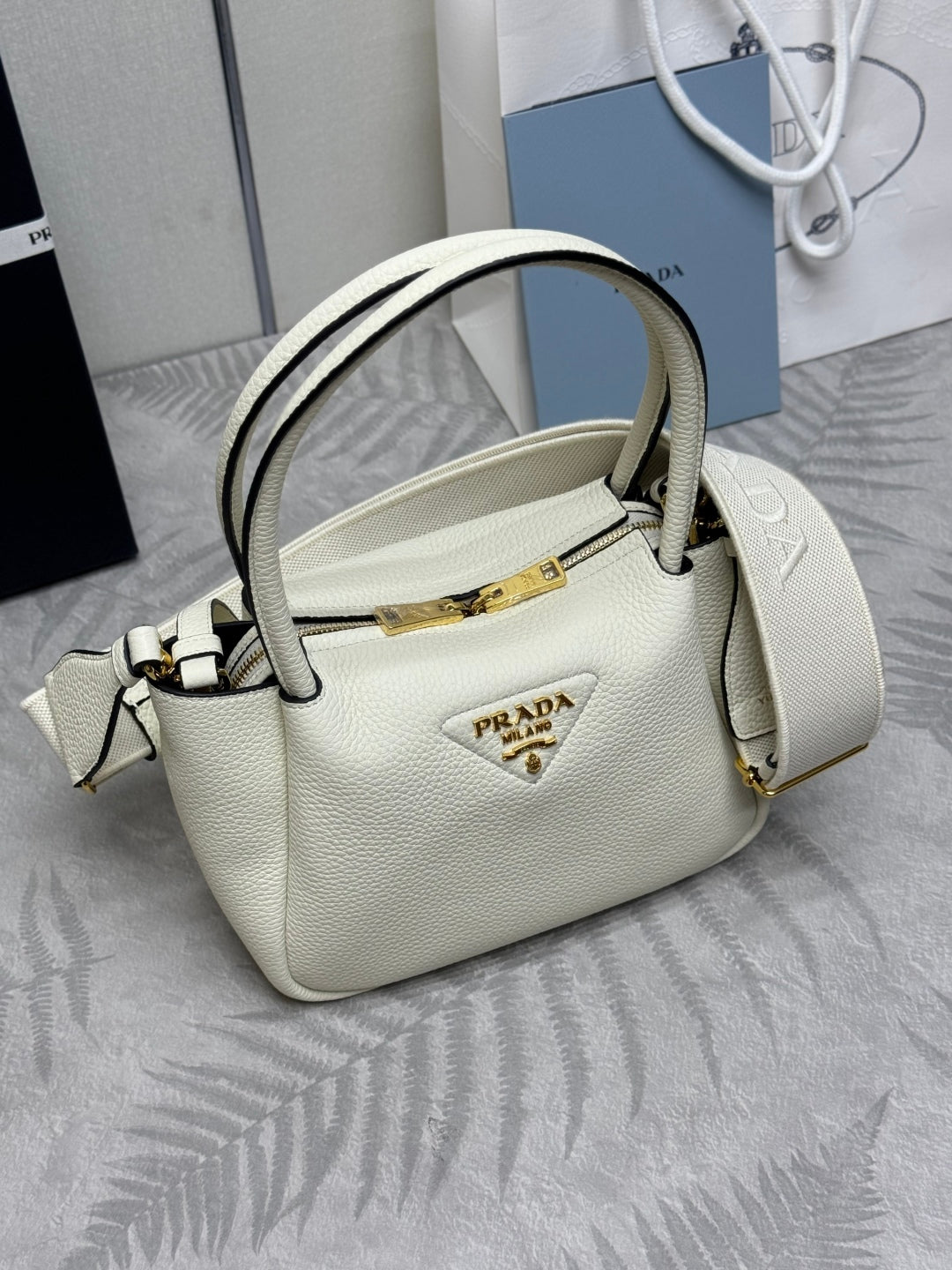 Prada Small Bag 23cm White Grain Leather GHW mysite