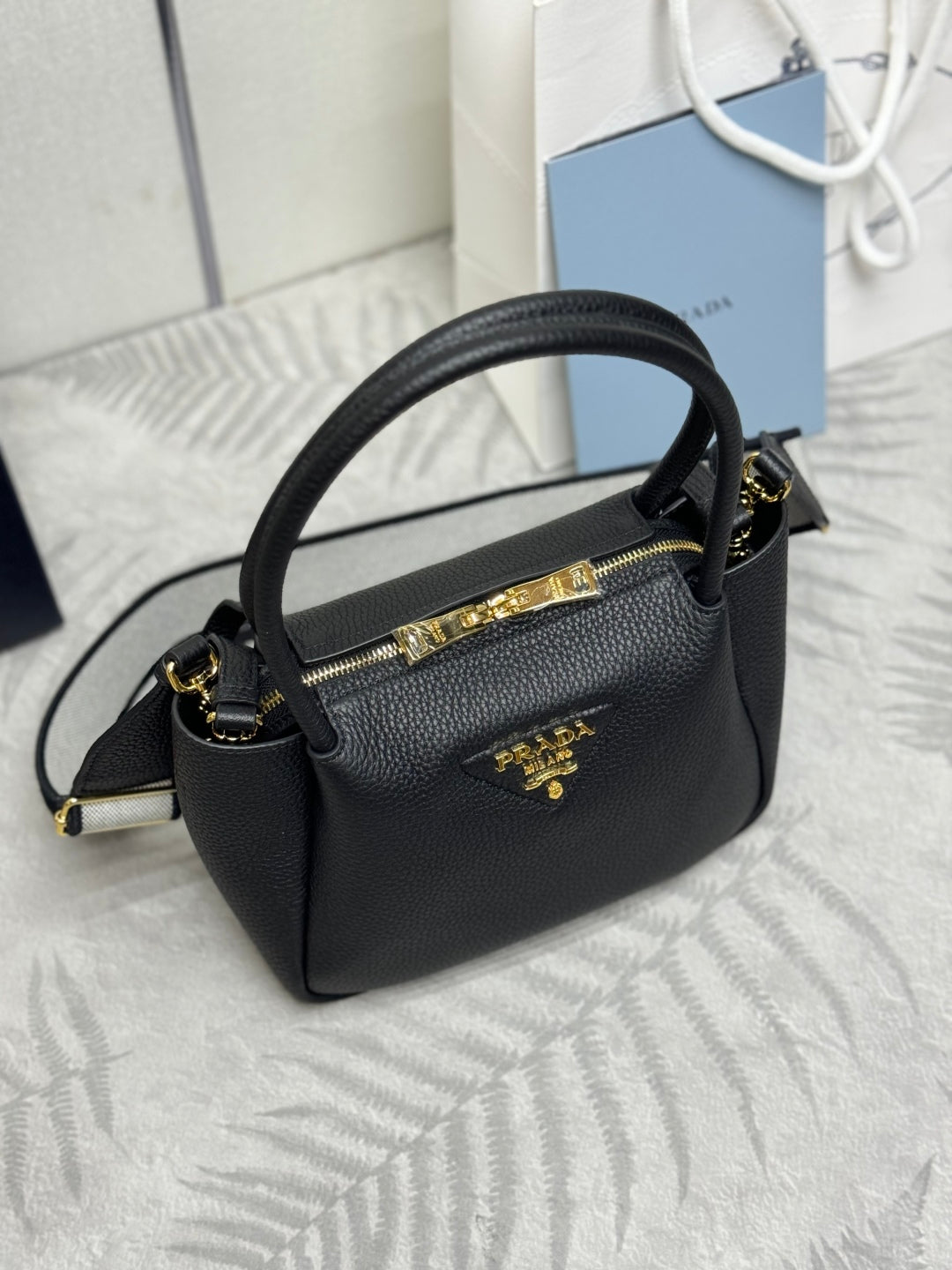Prada Small Bag 23cm Black Grain Leather GHW mysite