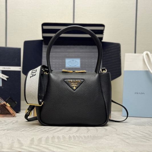 Prada Small Bag 23cm Black Grain Leather GHW mysite