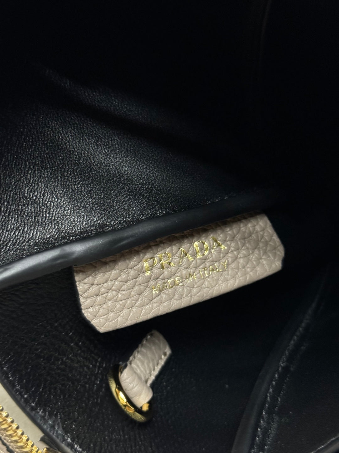 Prada Small Bag 23cm Clay Gray Grain Leather GHW mysite