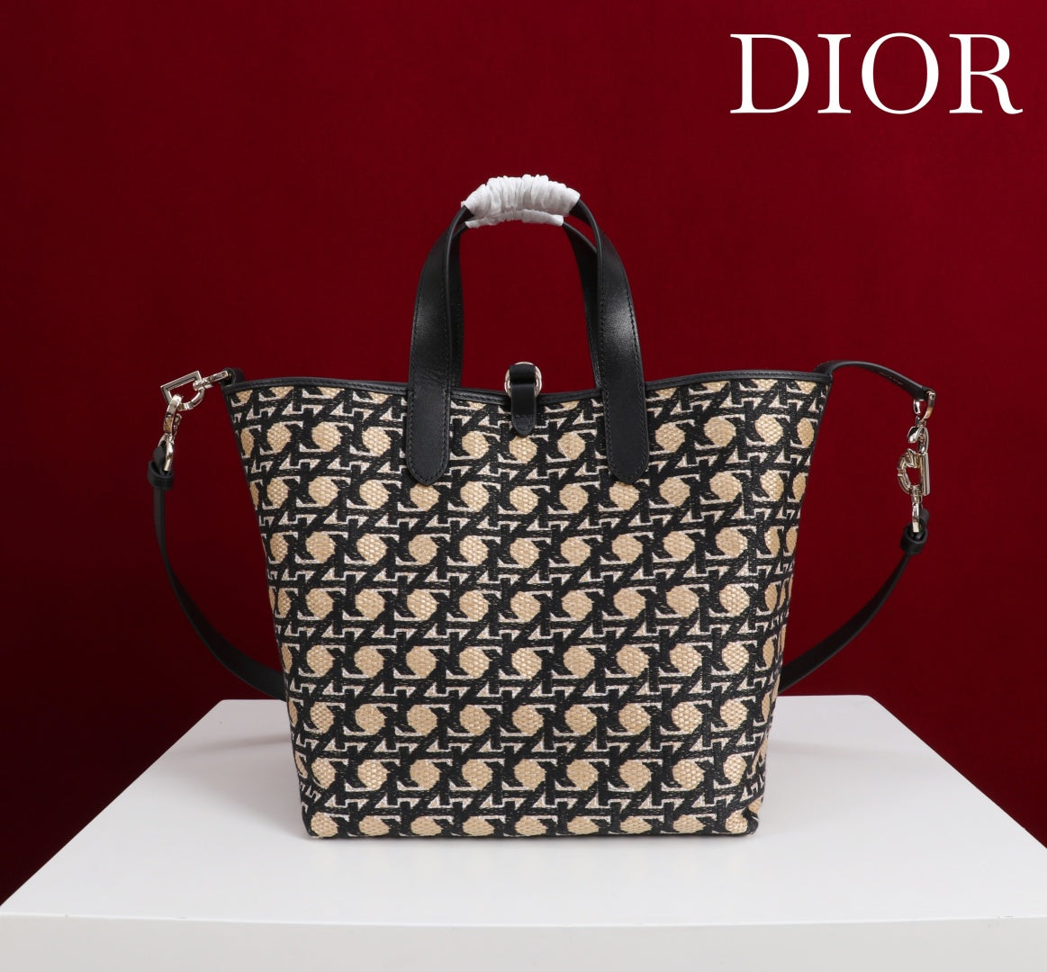 CD Toujours Vertical Medium Bag 24 Diamond Black Beige Leather mysite