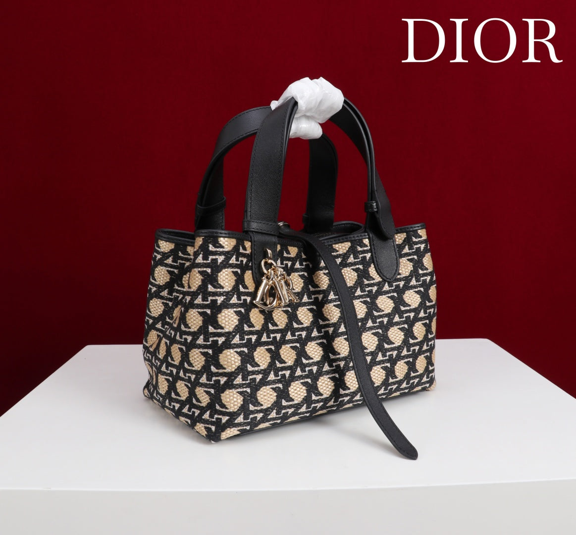 CD Toujours Small Bag 23 Diamond Black Beige Leather 280283 mysite