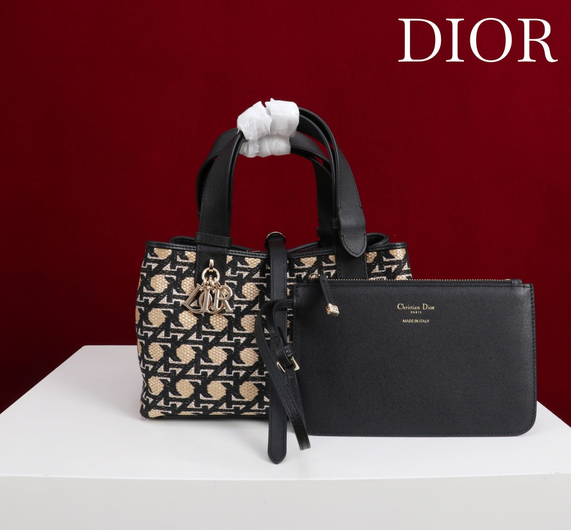 CD Toujours Small Bag 23 Diamond Black Beige Leather 280283 mysite