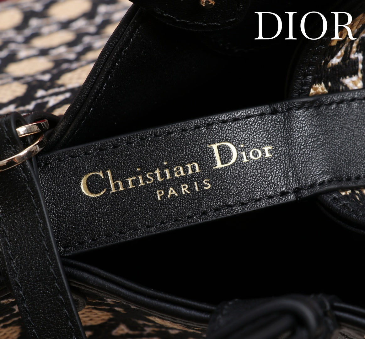 CD Toujours Bag 29 Diamond Black Beige Leather mysite