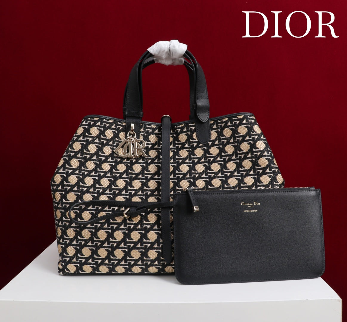 CD Toujours Bag 37 Diamond Black Beige Leather mysite