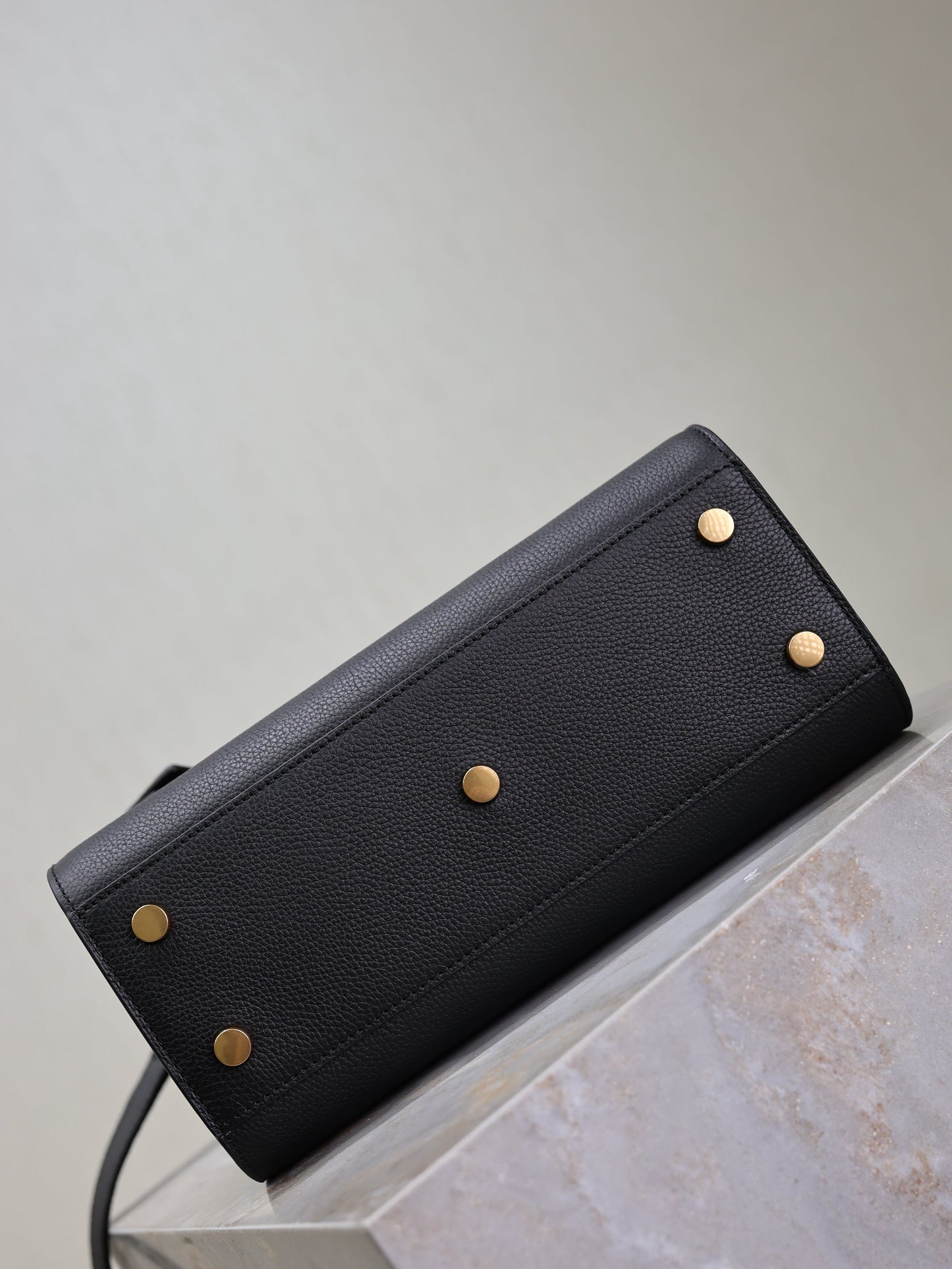 YSL Sac De Jour Nano 26cm Black Grain Cowhide GHW mysite