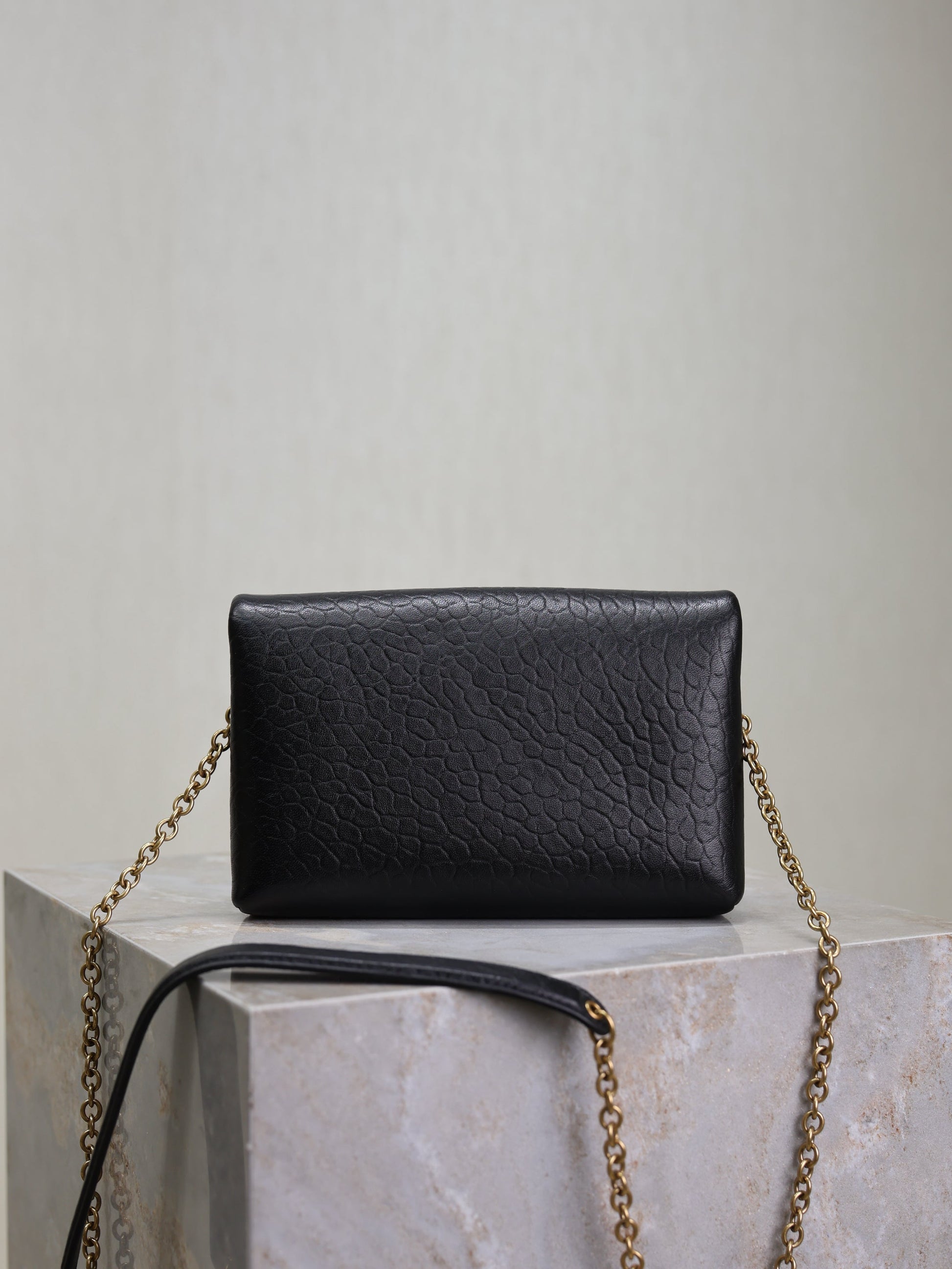 Prada Calypso Bag 19cm Black Elephant Leather mysite