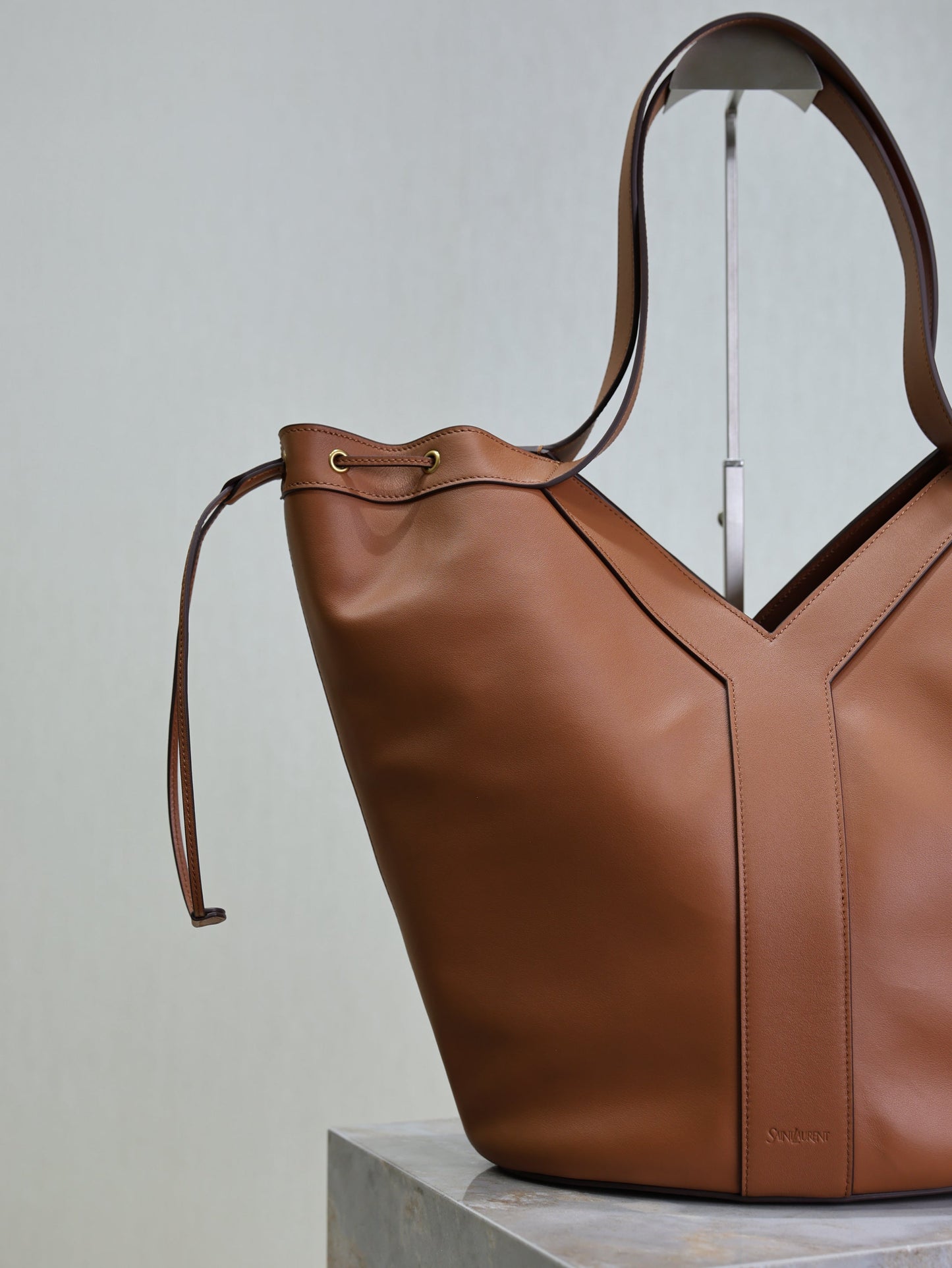 Prada Y Large Leather HOBO Bag Caramel Leather mysite
