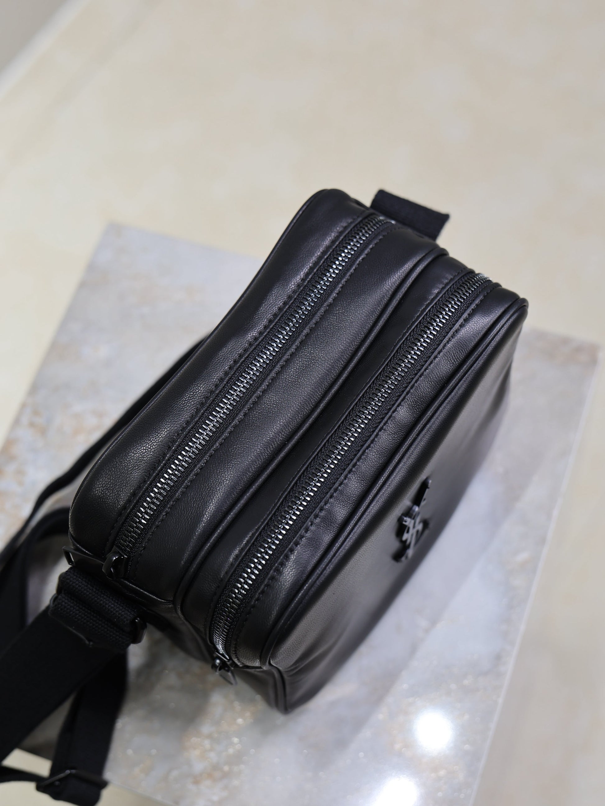 Prada Niki Camera Bag 19.5cm Black Lamskin HW mysite