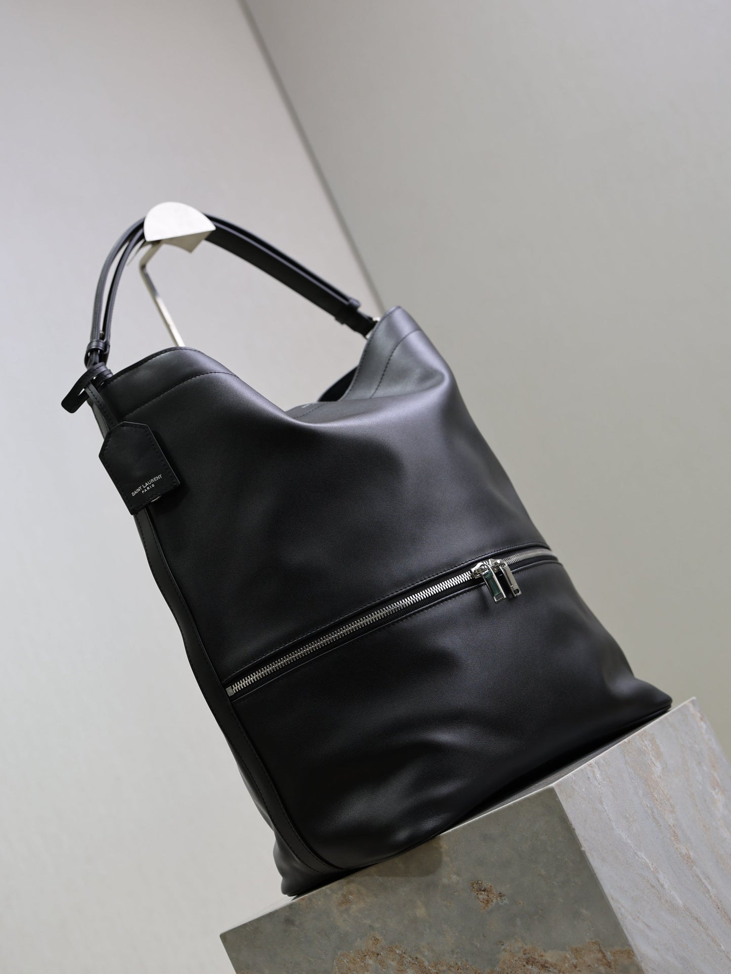 YSL Tag Hobo 31cm Black Cowhide mysite