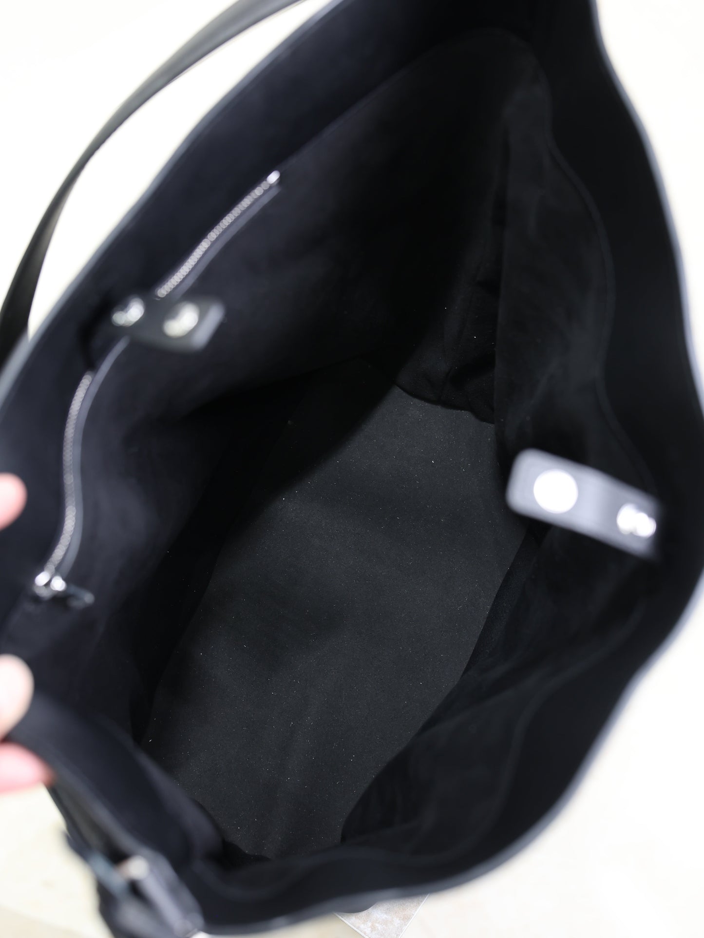 YSL Tag Hobo 31cm Black Cowhide mysite