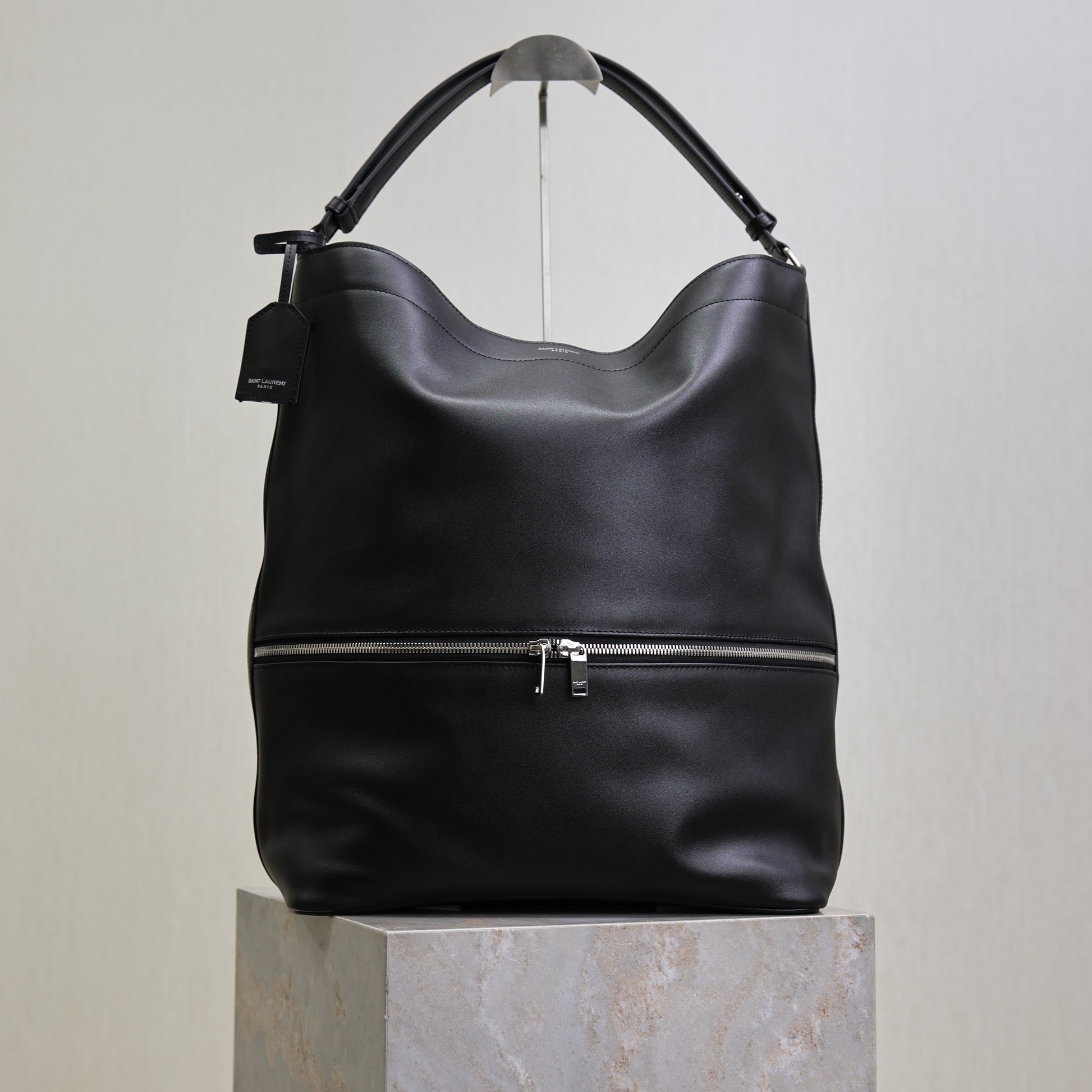 YSL Tag Hobo 31cm Black Cowhide mysite