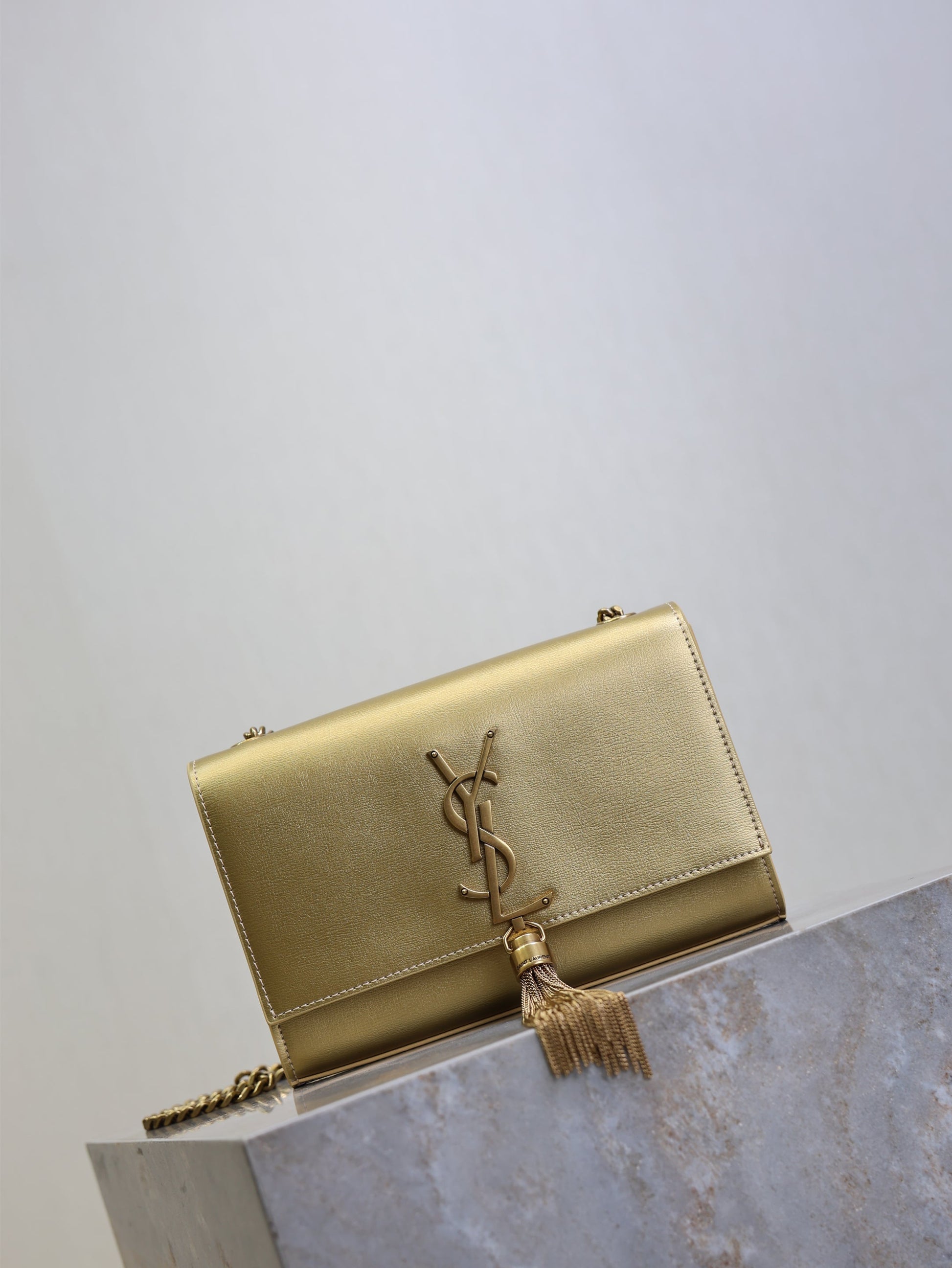 Prada Kate Small Bag 20cm Gold Metallic Calfskin. mysite